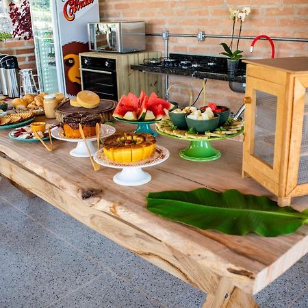 Casa Erva Doce Pousada Delfinopolis Luaran gambar